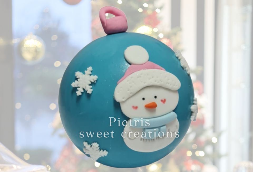Εικόνα της Χριστουγεννιάτικη μπάλα σοκολατένια χιονάνθρωπος