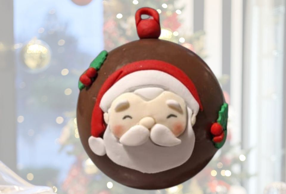 Εικόνα της Χριστουγεννιάτικη μπάλα σοκολατένια Santa